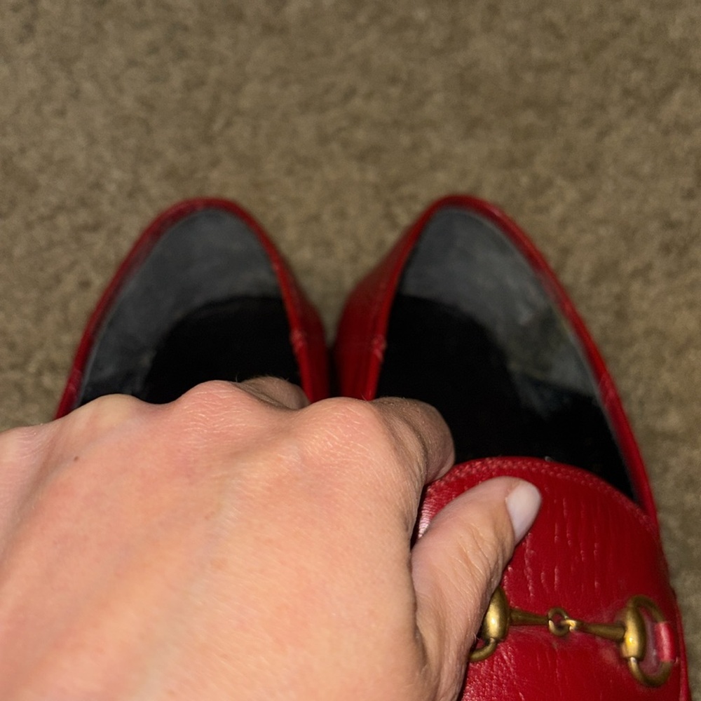 Gucci Women's Red Leather Brixton loafer 36.5 - Picture 6 of 11